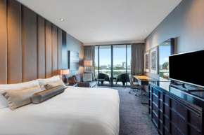 Отель Gambaro Hotel Brisbane  Брисбен